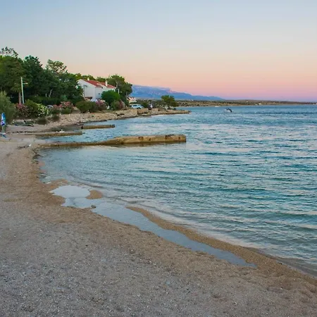 Rino, Only 30m From The Sea Apartamento