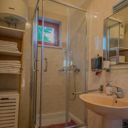 Rino, Only 30m From The Sea Lejlighed Košljun