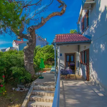 Rino, Only 30m From The Sea Pag Town