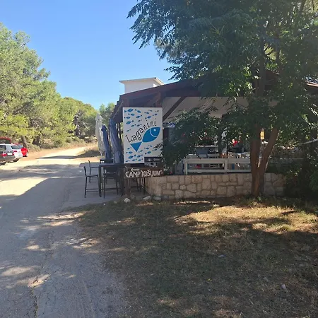 Rino, Only 30m From The Sea Apartman Košljun