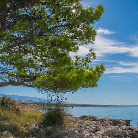 Rino, Only 30m From The Sea Appartamento