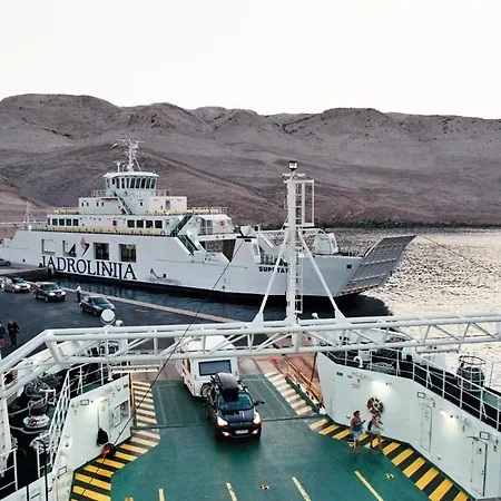 Rino, Only 30m From The Sea Appartamento